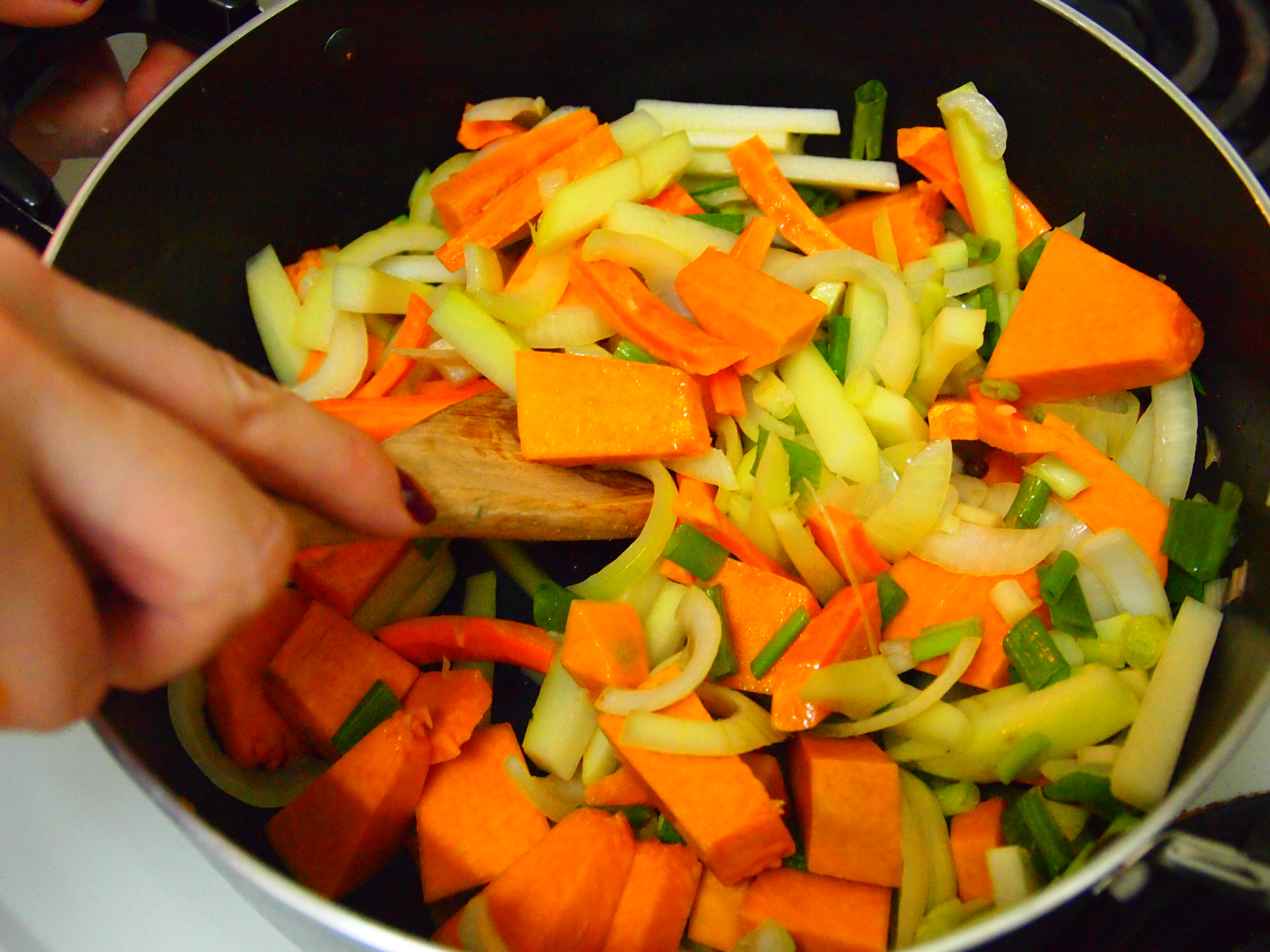 Можно ли тушить овощи